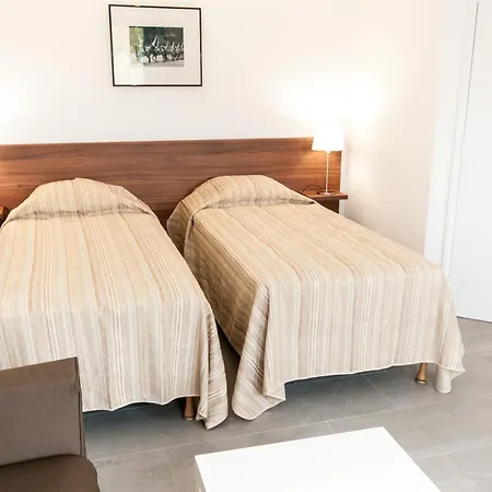 Domaine Equestre De La Chenaie Apartman *